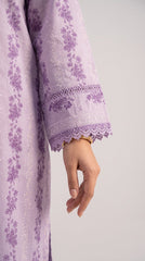 Print Kari by Noor Fatima Vol-1572 Lavender 3 Piece Unstitched Premium Lawn Suit | Daman Lace Embroidered Shirt with Digital Printed Dupatta & Trouser
